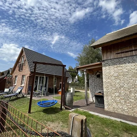 Boddenkutter Holiday home Born