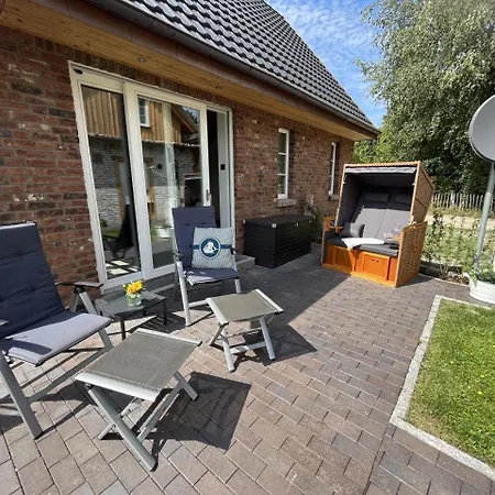 Boddenkutter Holiday home Born