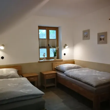 Boddenkutter بيت للعطل *